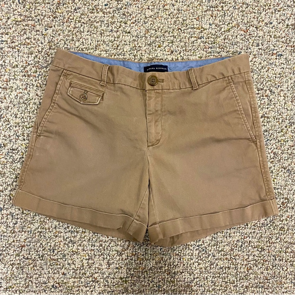 Banana Republic shorts size 8